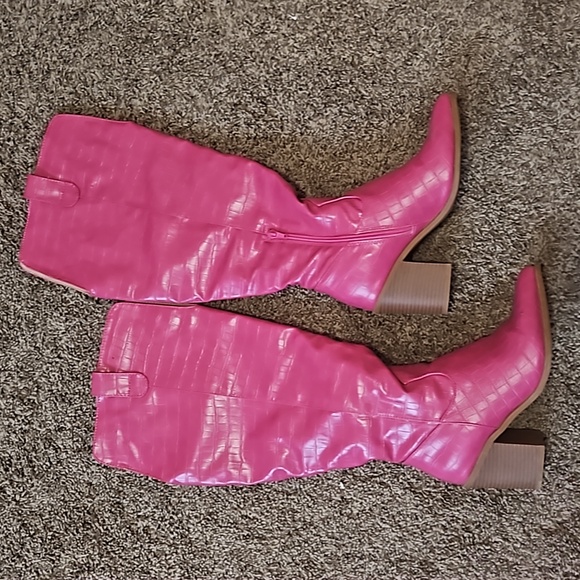 Knee High Boots - Picture 7 of 9